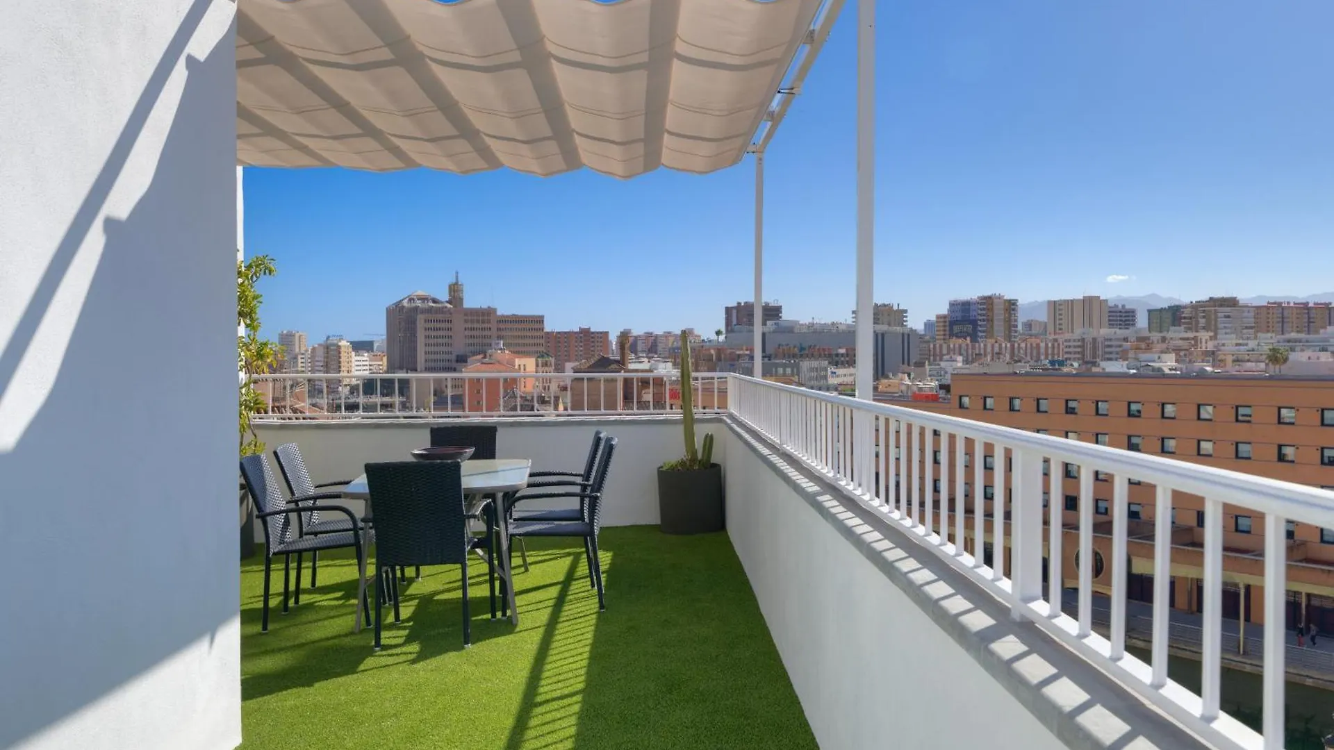 Penthouse Apartment Tribuna Center By Seric, Semana Santa Desde Tu Balcon Malaga Spain